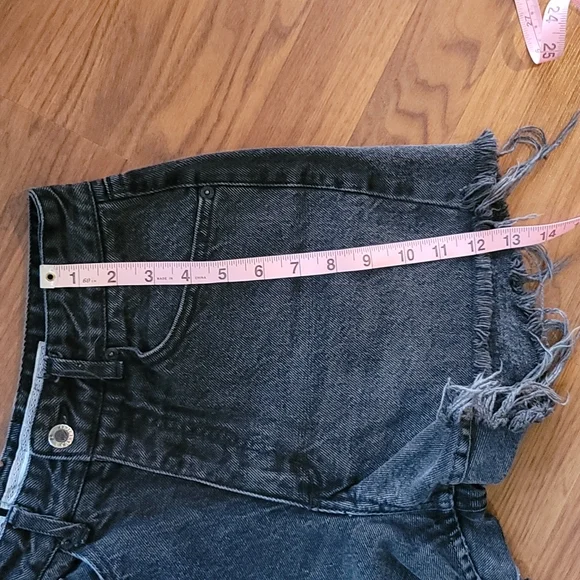 Vintage Z. Cavaricci high waist fringe shorts sz 29 - Picture 6 of 11